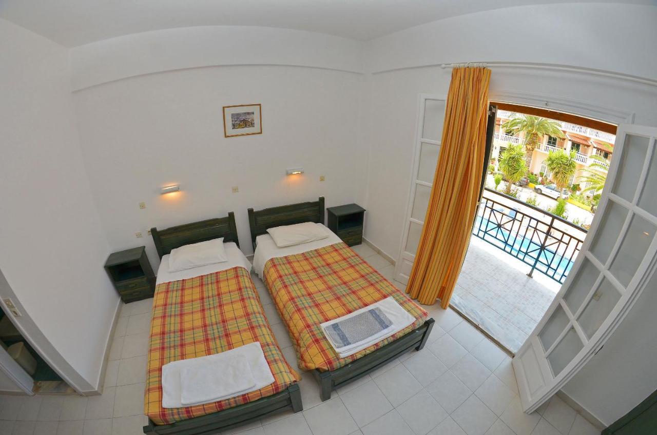 Clio Apartments ซีดารี ภายนอก รูปภาพ